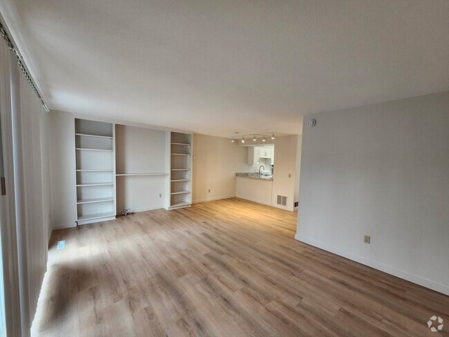 Building Photo - 10 Winston Ct Unit 10 Rental