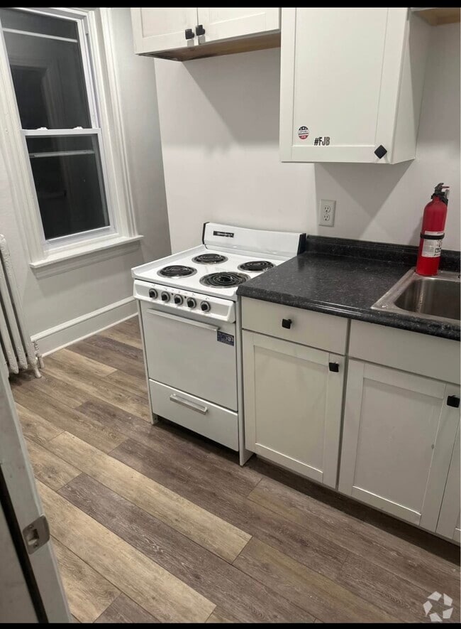 Building Photo - 304 S 6th St Unit 2R Rental