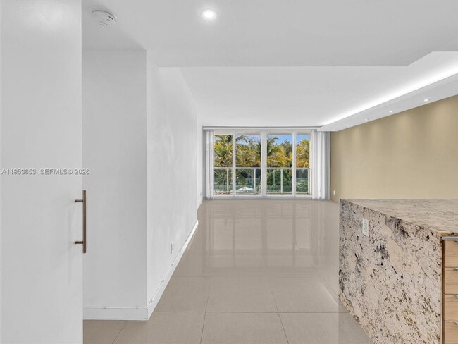 Photo - 100 Bayview Dr Unit 223