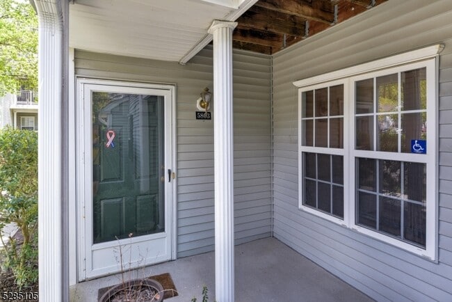 Photo - 5803 Tudor Dr