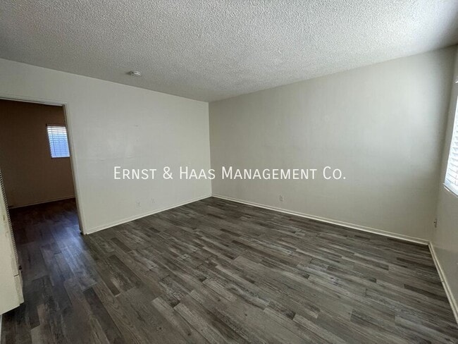 Photo - 1945 Stanley Ave Unit #A