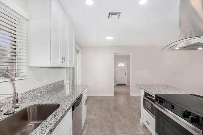 Photo - 4316 E Rose Marie Ln