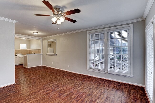 Building Photo - 2013 Colquitt St Unit 7 Rental
