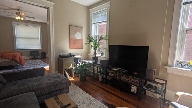 Photo - 2203 Jules St Unit 2203B