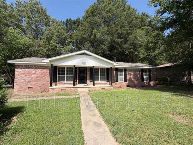 Photo - 33 Single Oaks Dr