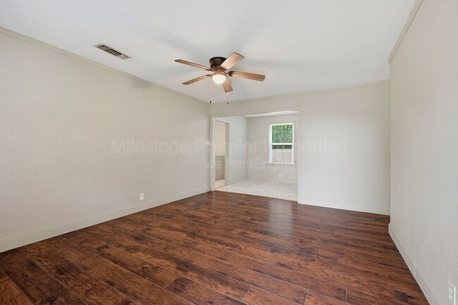 Photo - 102 Bryant St