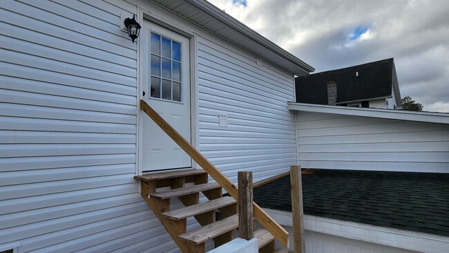 Photo - Modern, Brand New Build, Move-In Ready One...