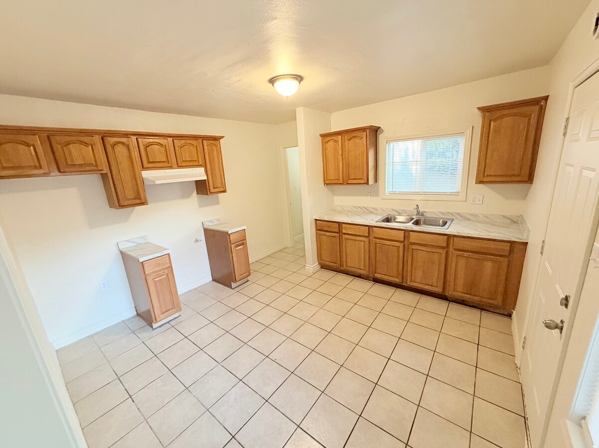 Photo - 818 E Rte 66 Unidad 15