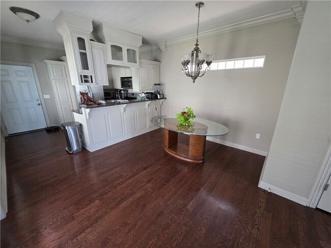 Photo - 570 N Tennyson Ln