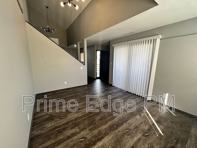 Photo - 1721 Ridgehaven Ct