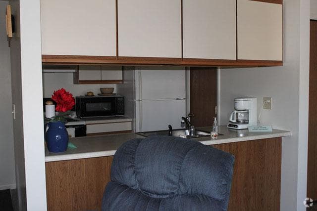Breakfast Bar