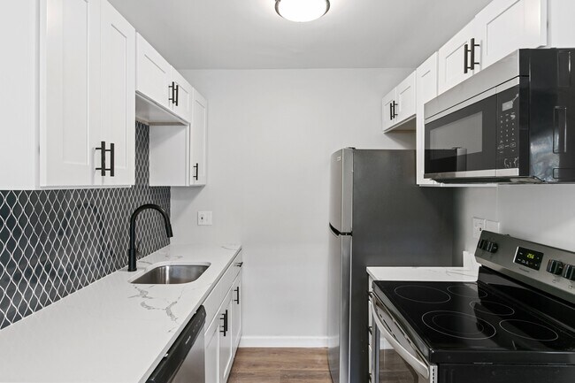 The Park on 13 Apartments - Royal Oak, MI