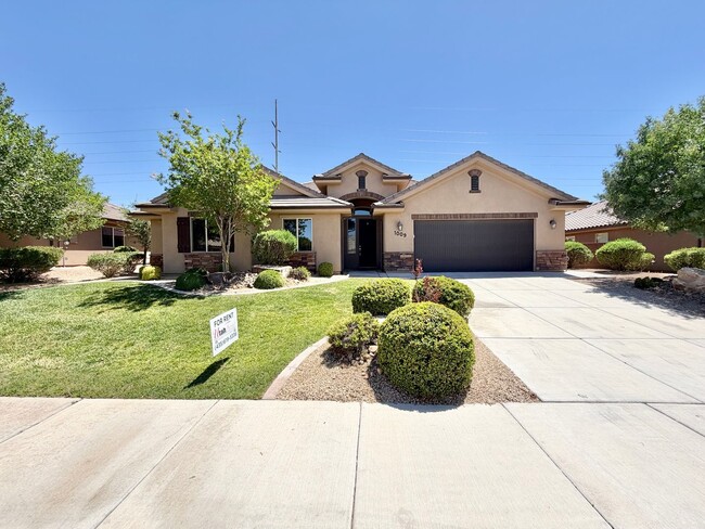 Building Photo - Beautiful Riverstone Home!!