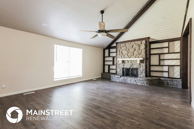 Photo - 8829 Parkridge Dr