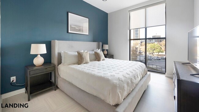 Photo - 600 19th St N Unidad 203