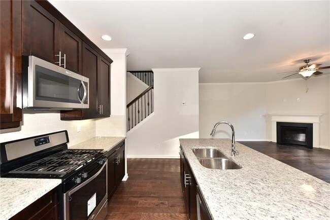 Photo - 5520 Lightheart Ct