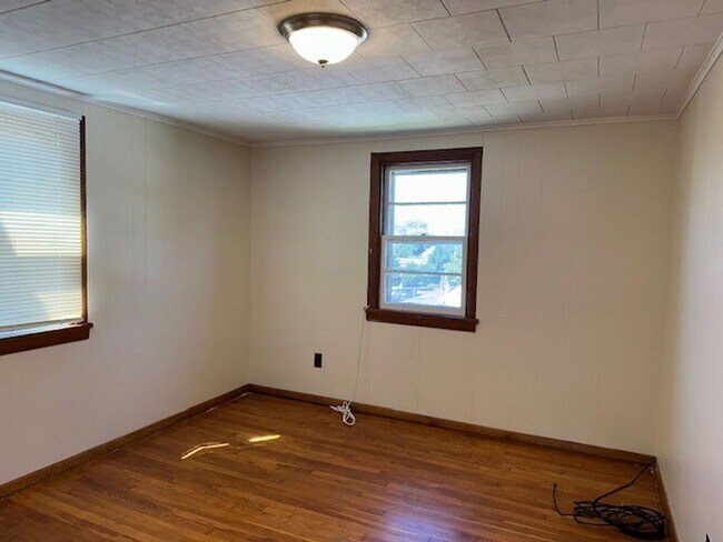 Photo - 1249 E Caracas Ave Unit B