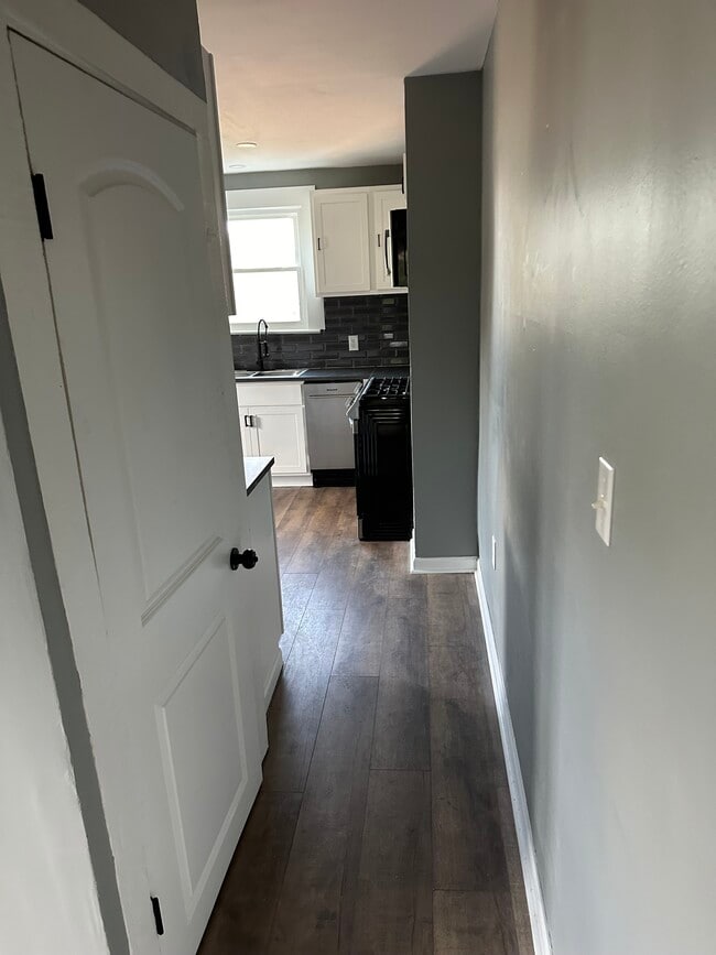 Photo - 629 Sheldon Ave