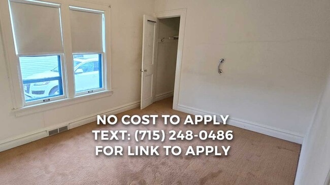 Photo - 1021 Baker St