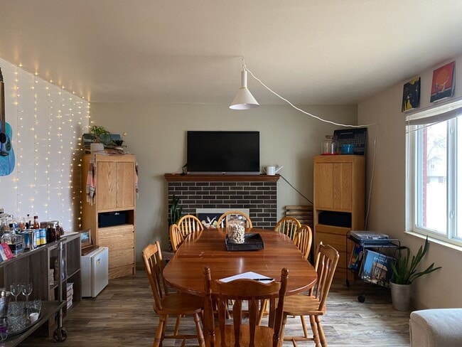 Photo - STUDENTS WELCOME! Spacious single-family home in the heart of Ft. Collins!