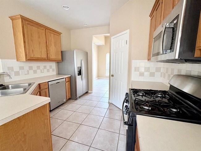 Photo - 2321 Clover Ridge Dr