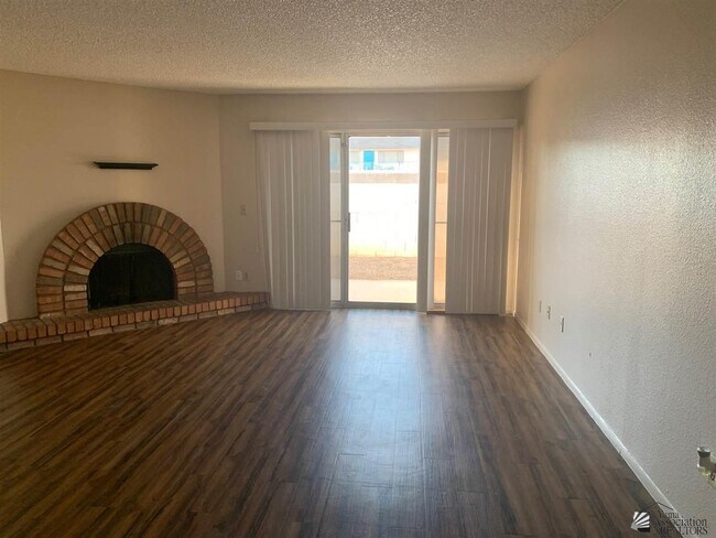 Photo - 953 W Cortez Ln