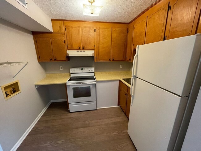 Photo - SHJ139-1131 Bridges Unit 1131 Bridges Street  B