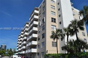 Photo - 1455 N Treasure Dr Unit 3O
