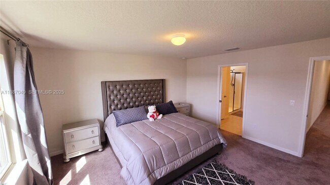 Photo - 2647 E Lake Pointe Dr