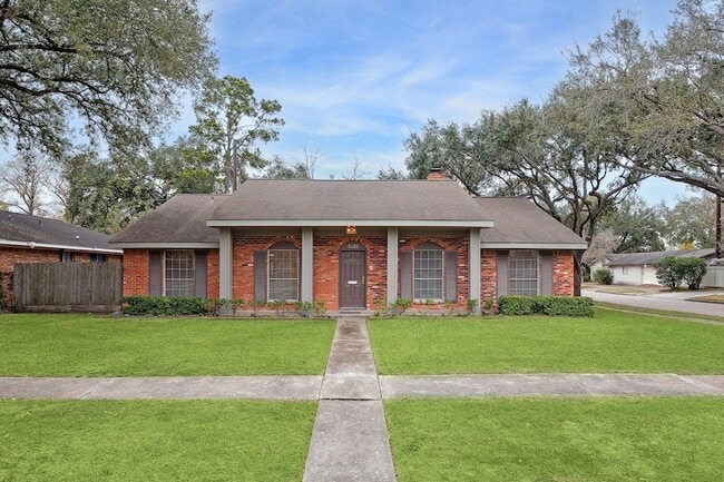 Building Photo - 5822 Yarwell Dr