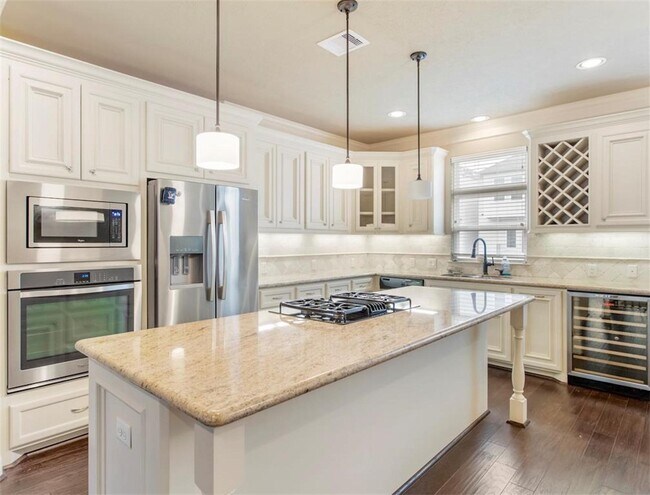 Photo - 1325 W 24th St Unit C