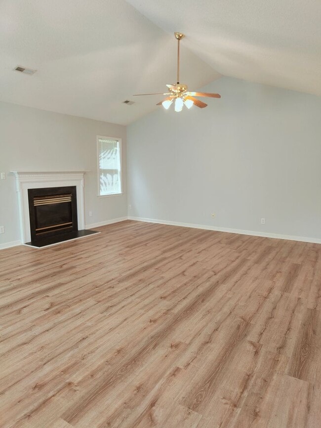 Photo - 2025 Ardmore Village Ln