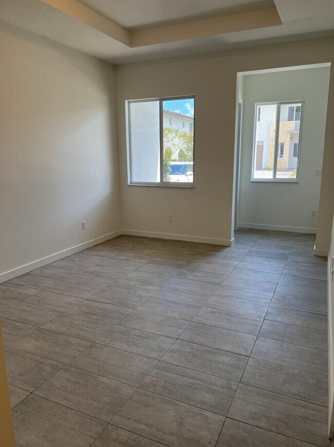 Photo - 1510 Pioneer Way