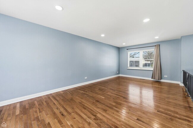 Photo - 22180 Navaho Ave