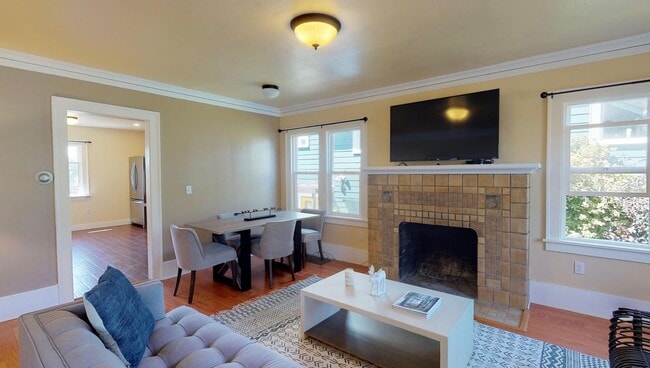 Photo - 3317 16th Ave S