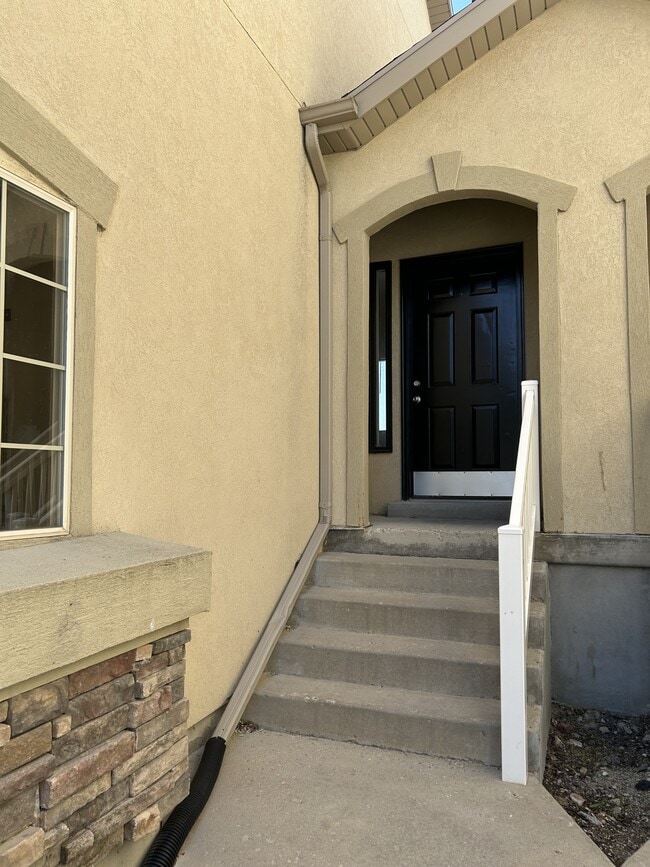 Photo - 2107 W 2180 N