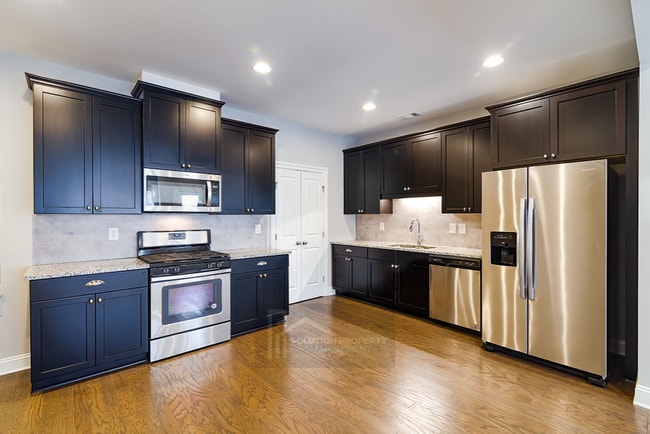 Photo - 1963 Summit Trace Cir NW