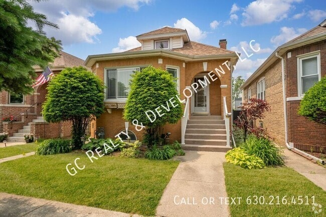 Building Photo - 4120 N Overhill Ave Rental
