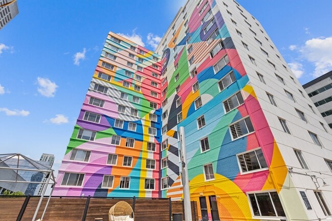 Building Photo - Crest on Peachtree Rental