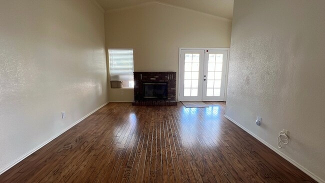 Photo - East Lancaster Home