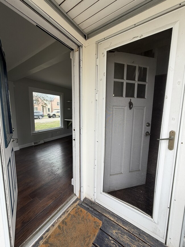 Photo - 2209 Douglas Ave