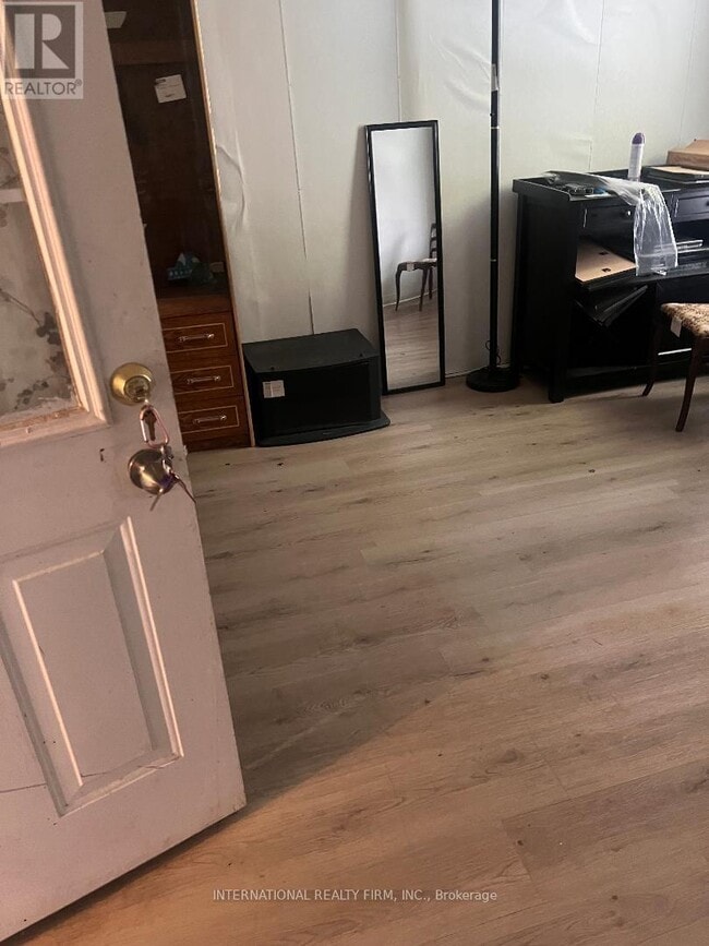 Photo - 2034 Weston Rd Unit 1 A-B