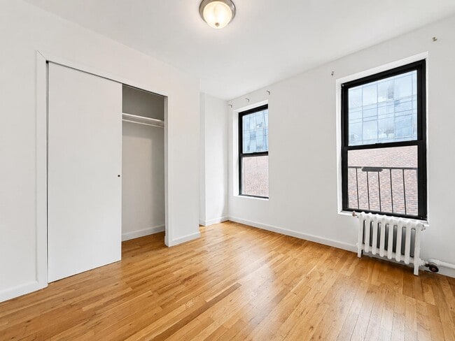 Photo - 1270 First Avenue Unidad 5E