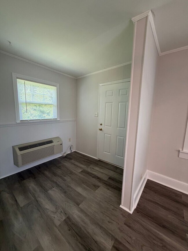 Photo - Exclusively Offered by Muse Realty Rentals, LLC