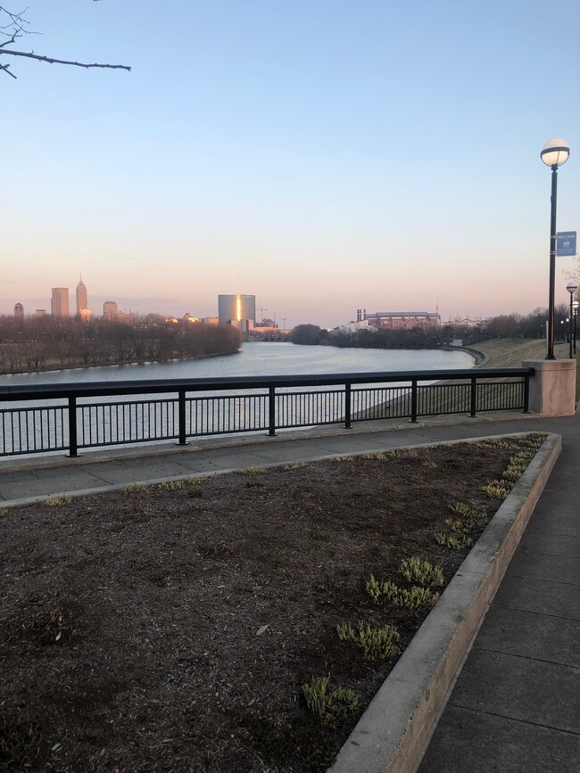 Photo - 1538 W New York St