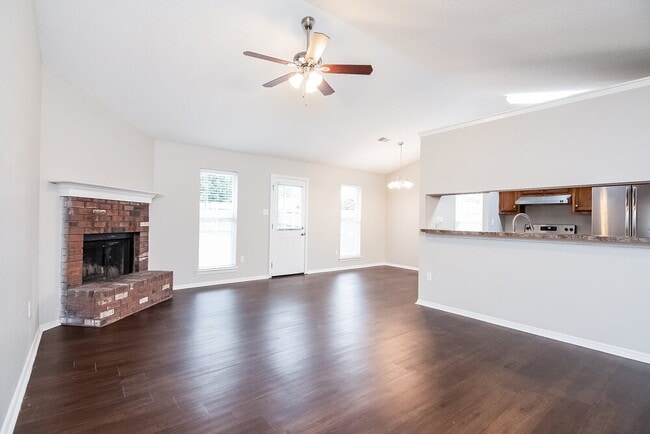 Photo - 10102 Williford Dr