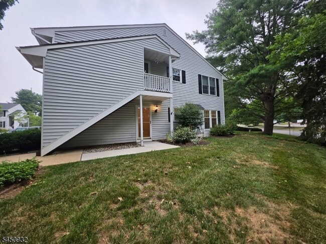 Photo - 87 Junco Ct