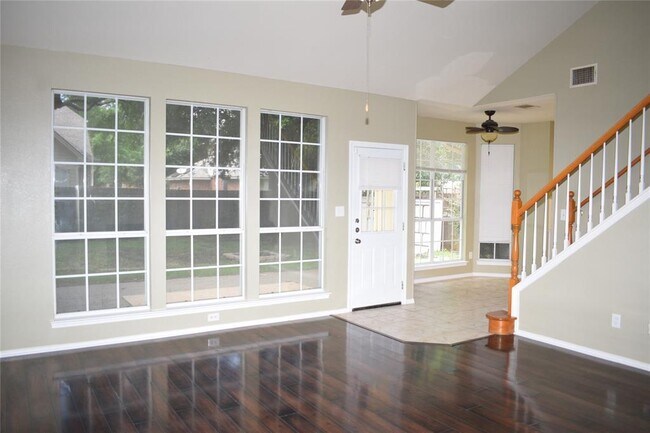 Photo - 30007 Oakland Hills Dr