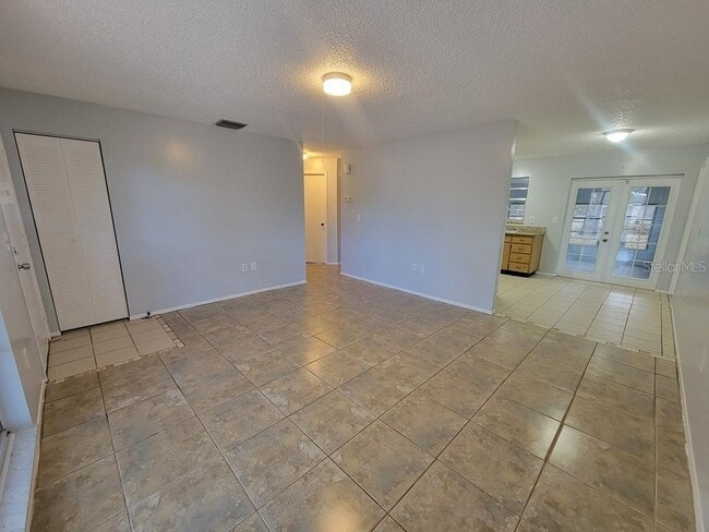 Photo - 6922 Westend Ave