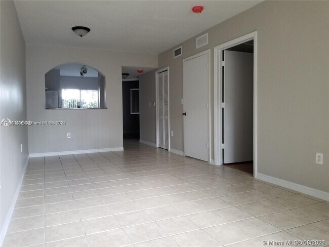 Photo - 990 NE 33rd Terrace Unit 102